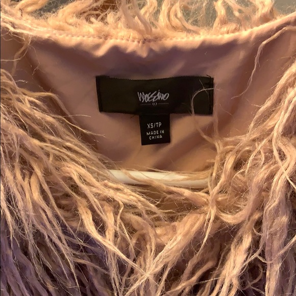 Pink faux fur vest - Picture 2 of 3